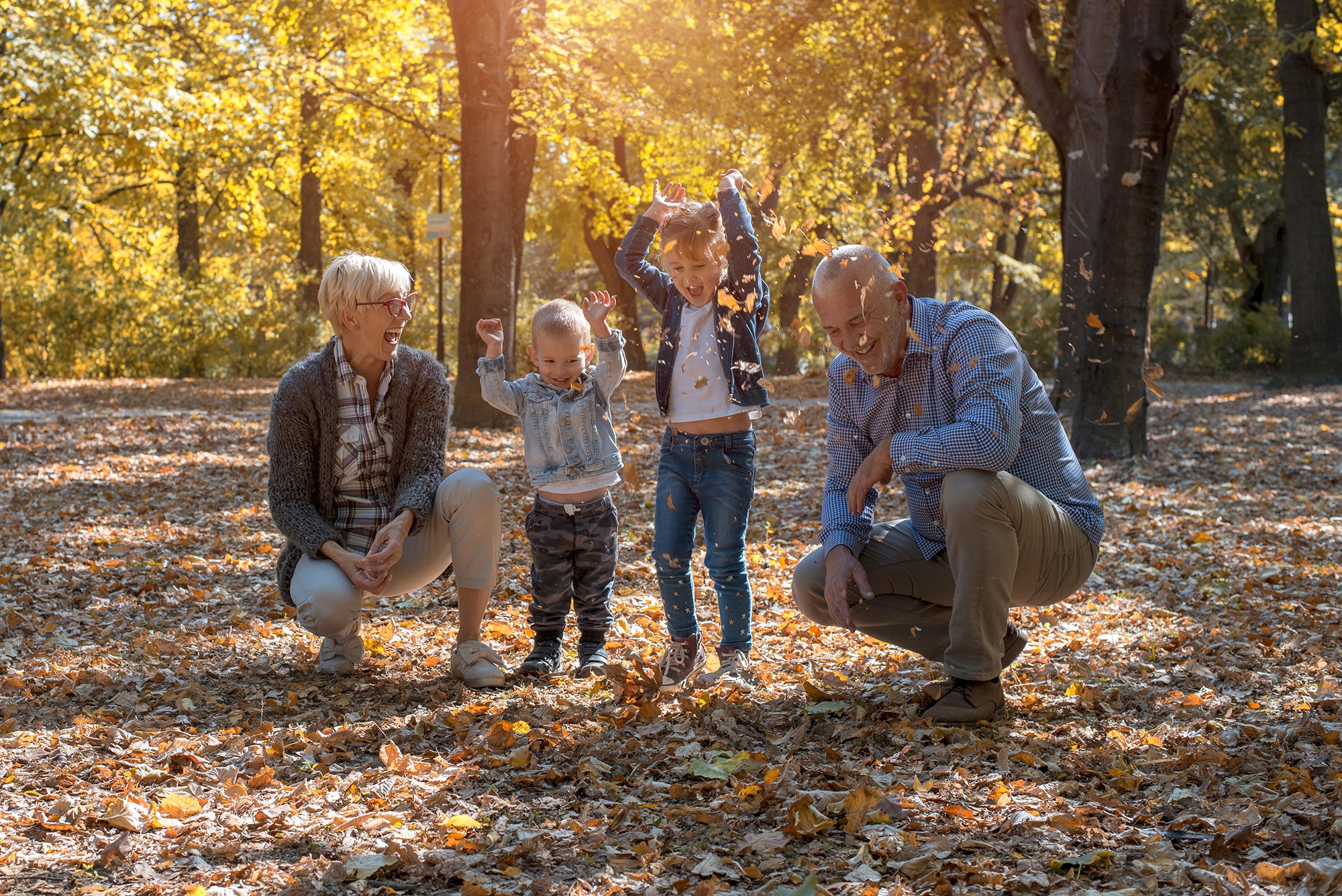 Embrace the Colors of Fall: Fun Outdoor Activities for the Whole Family
